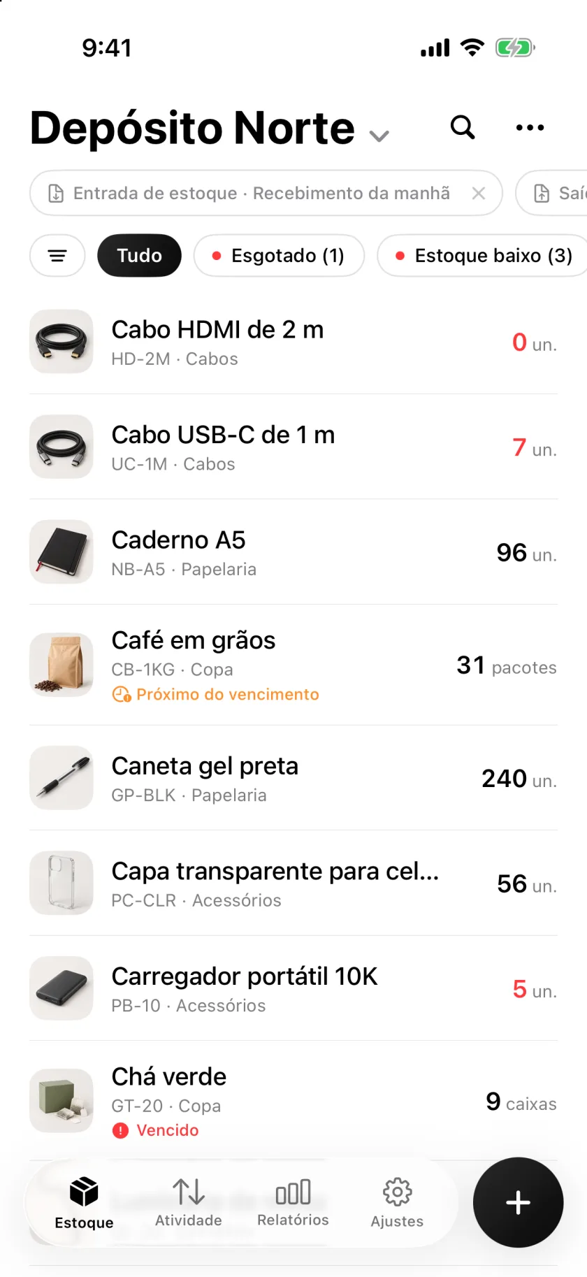 A lista de estoque do Invenva com quantidades e alertas de estoque baixo
